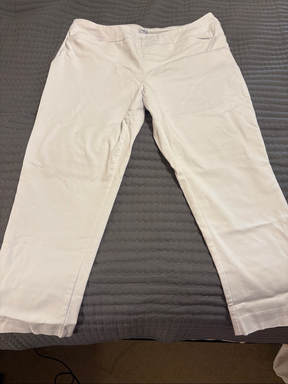croft & barrow White Cropped Stretch Pants